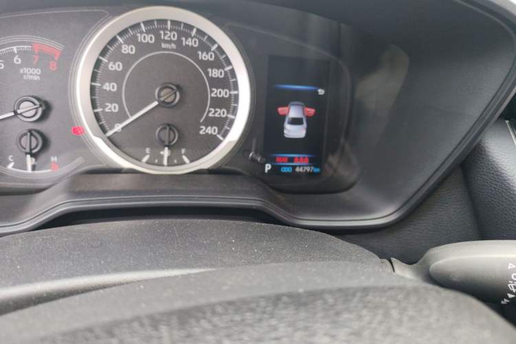 Used Toyota Corolla 2021 TNGA 1.5L CVT Elite Edition Odometer Close Up