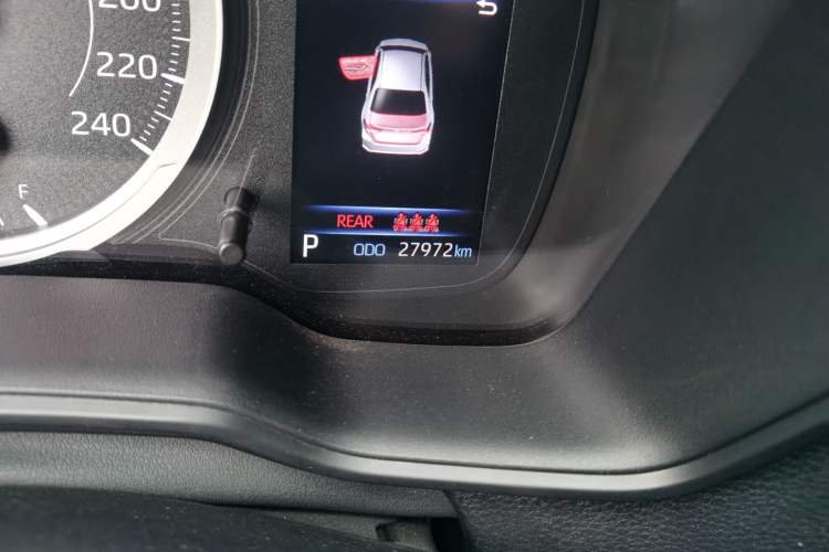 Used Toyota Corolla 2021 1.2T S-CVT Elite Edition Odometer Close Up