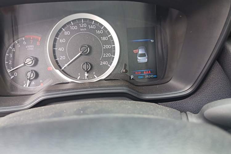Used Toyota Corolla 2021 1.2T S-CVT Elite PLUS Edition Odometer Close Up