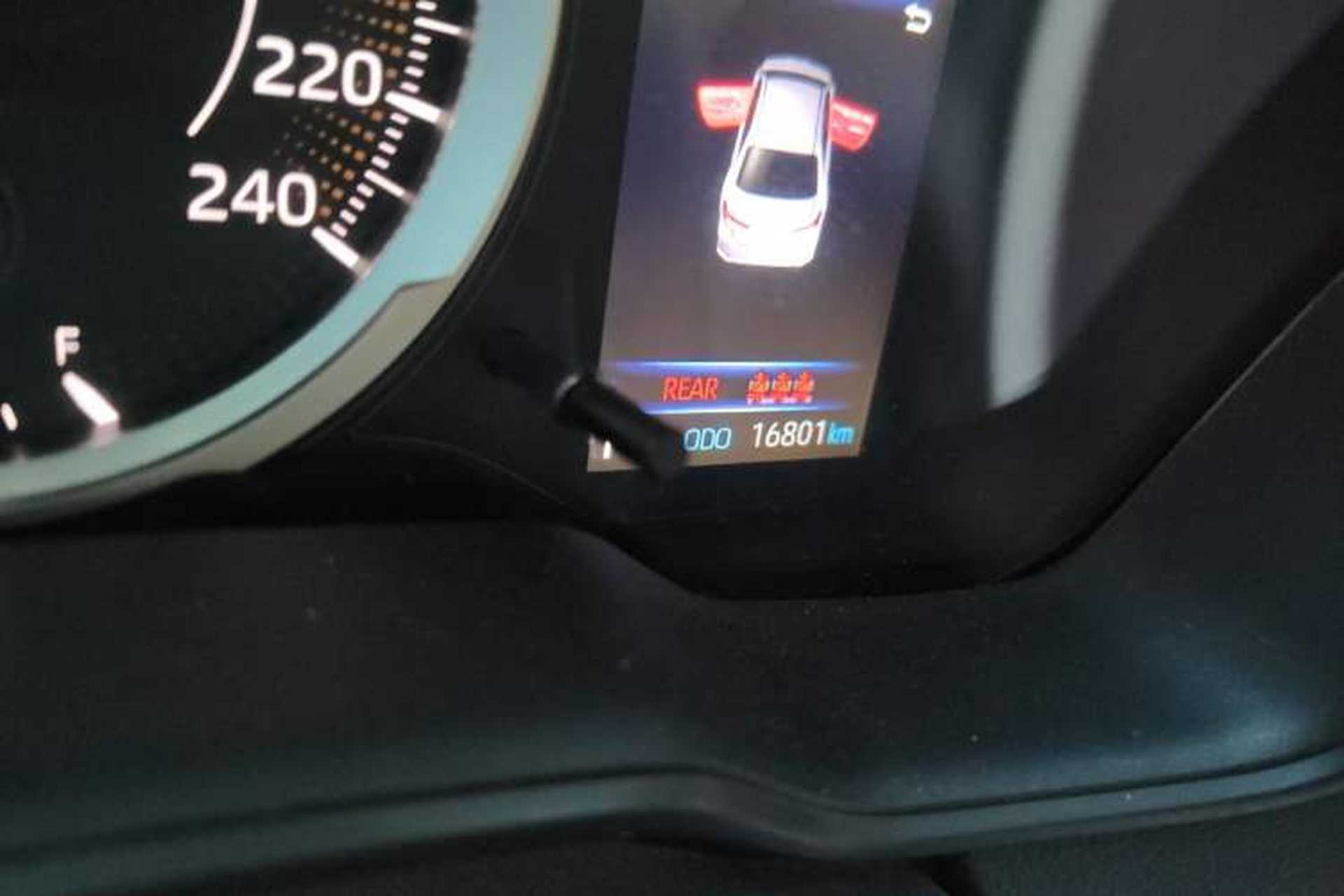 Used Toyota Corolla 2021 TNGA 1.5L CVT Elite Edition Odometer Close Up