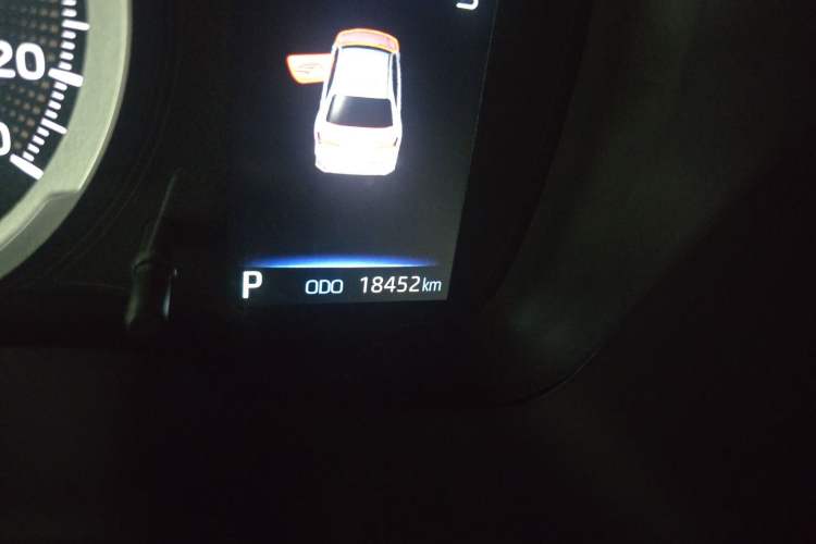 Used Toyota Corolla 2021 1.2T S-CVT Elite Edition Odometer Close Up