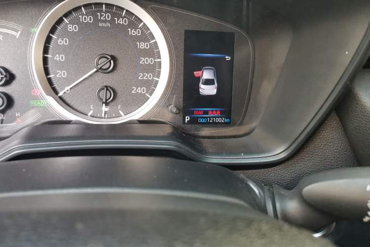 Used Toyota Corolla 2021 Dual-Motor 1.8L E-CVT Elite Edition Odometer Close Up