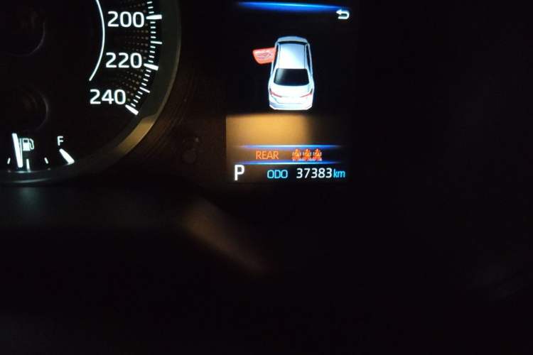 Used Toyota Corolla 2021 1.2T S-CVT Elite Edition Odometer Close Up