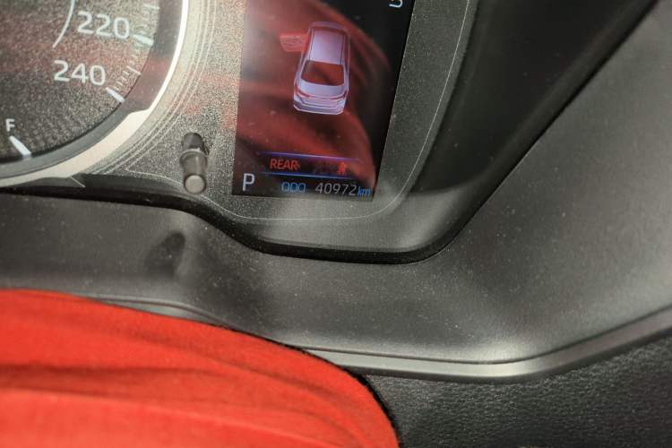 Used Toyota Corolla 2021 1.2T S-CVT Elite Edition Odometer Close Up