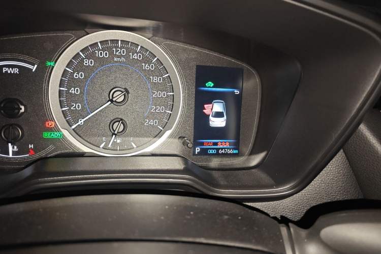 Used Toyota Corolla 2021 Dual-Motor 1.8L E-CVT Elite Edition Odometer Close Up