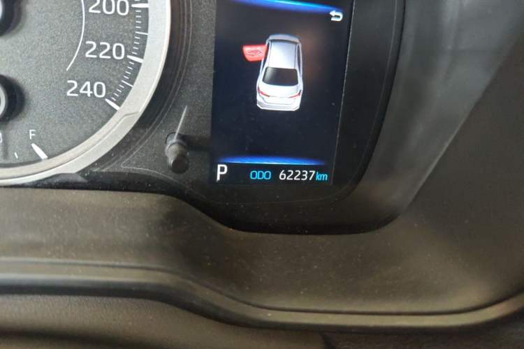 Used Toyota Corolla 2021 1.2T S-CVT Elite PLUS Edition Odometer Close Up