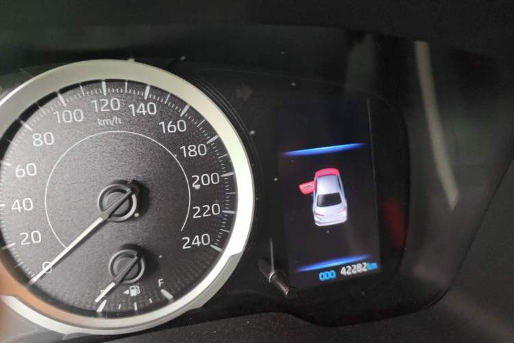 Used Toyota Corolla 2021 1.2T S-CVT Elite PLUS Edition Odometer Close Up