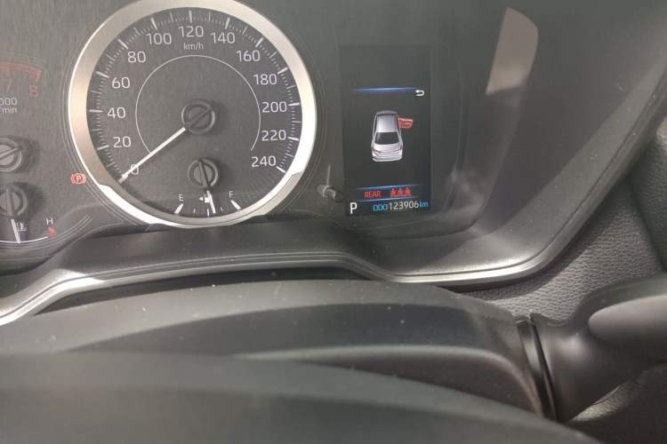 Used Toyota Corolla 2021 1.2T S-CVT Elite Edition Odometer Close Up