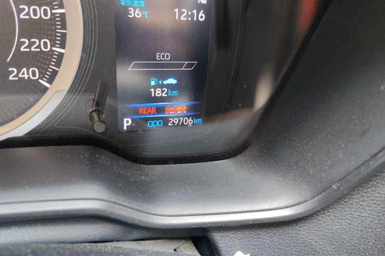Used Toyota Corolla 2021 TNGA 1.5L CVT Pioneer Edition Odometer Close Up