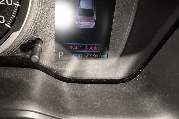 Used Toyota Corolla 2021 1.2T S-CVT Pioneer PLUS Edition Odometer Close Up