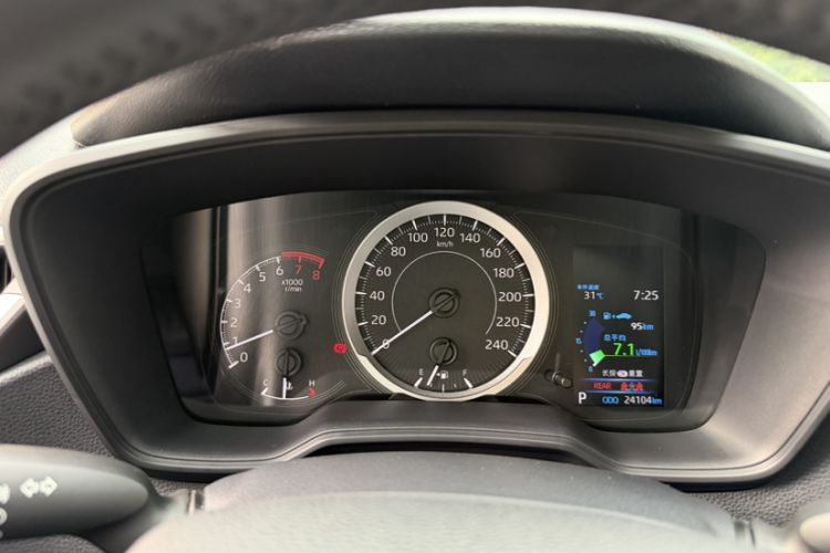Used Toyota Corolla 2021 1.2T S-CVT Luxury Edition Odometer Close Up