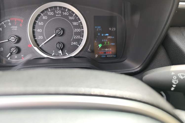 Used Toyota Corolla 2021 1.2T S-CVT Pioneer PLUS Edition Odometer Close Up