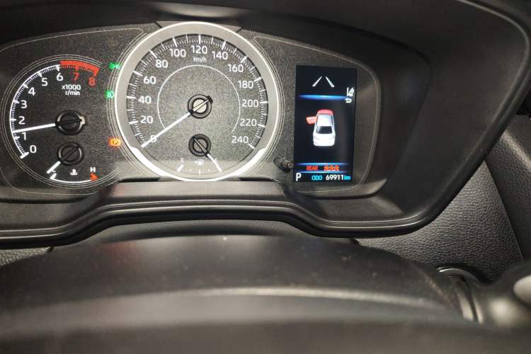 Used Toyota Corolla 2021 1.2T S-CVT Elite Edition Odometer Close Up
