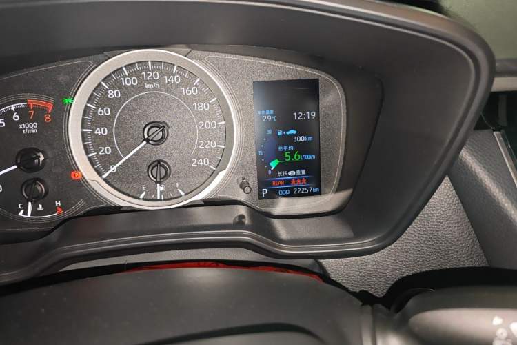 Used Toyota Corolla 2021 TNGA 1.5L CVT Elite Edition Odometer Close Up