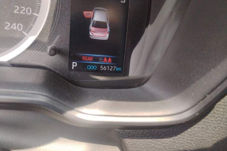 Used Toyota Corolla 2021 Dual-Motor 1.8L E-CVT Elite Edition Odometer Close Up