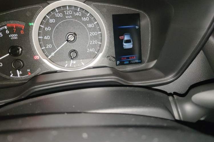 Used Toyota Corolla 2021 1.2T S-CVT Pioneer PLUS Edition Odometer Close Up