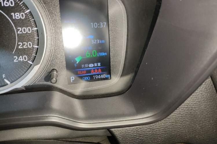 Used Toyota Corolla 2021 1.2T S-CVT Elite PLUS Edition Odometer Close Up
