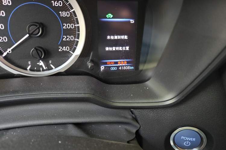 Used Toyota Corolla 2021 Dual-Motor 1.8L E-CVT Elite Edition Odometer Close Up