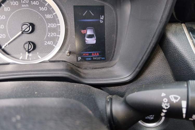 Used Toyota Corolla 2021 TNGA 1.5L CVT Elite Edition Odometer Close Up