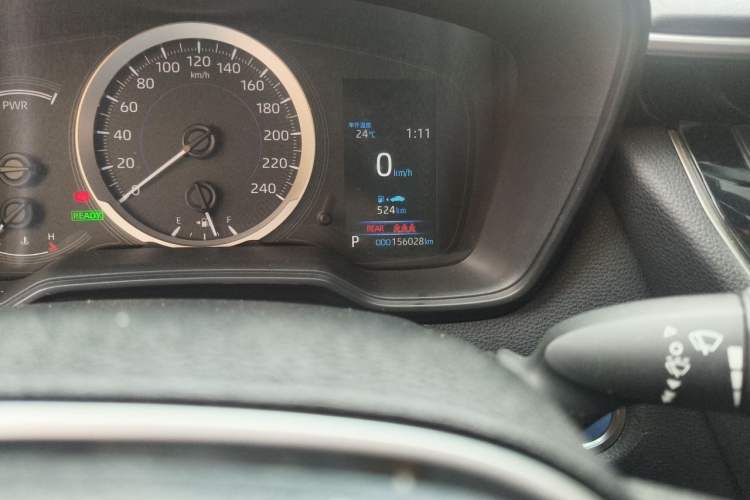 Used Toyota Corolla 2021 Dual-Motor 1.8L E-CVT Elite Edition Odometer Close Up