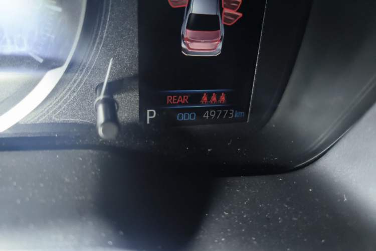 Used Toyota Corolla 2021 TNGA 1.5L CVT Elite Edition Odometer Close Up