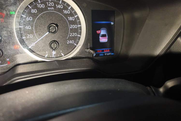 Used Toyota Corolla 2021 1.2T S-CVT Elite Edition Odometer Close Up
