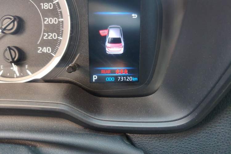 Used Toyota Corolla 2021 1.2T S-CVT Elite PLUS Edition Odometer Close Up