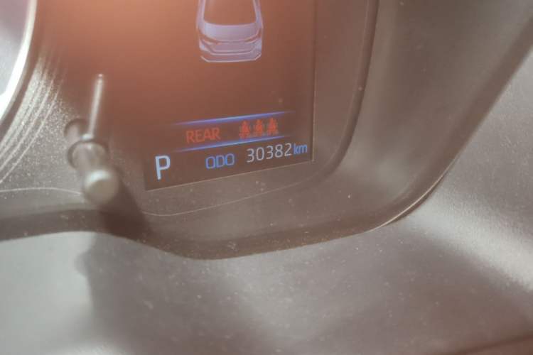 Used Toyota Corolla 2021 1.2T S-CVT Elite PLUS Edition Odometer Close Up