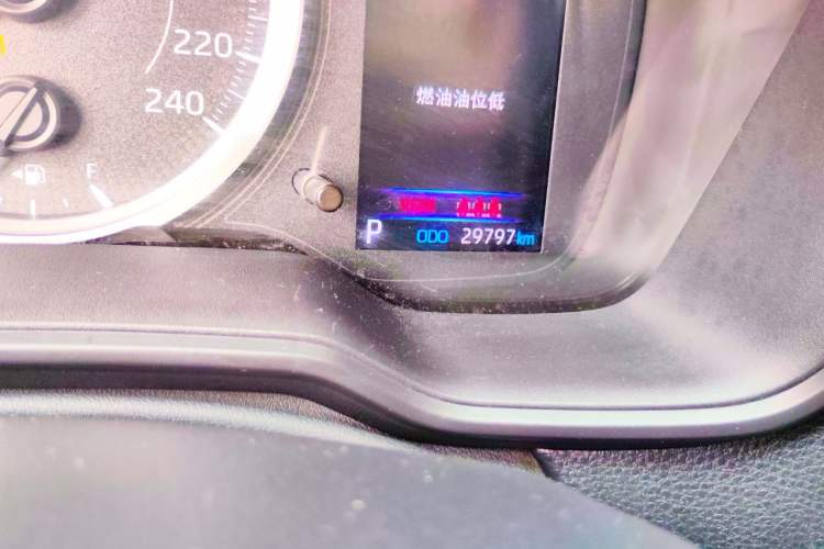 Used Toyota Corolla 2021 1.2T S-CVT Elite PLUS Edition Odometer Close Up