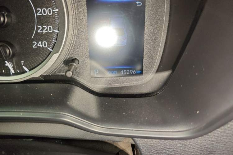 Used Toyota Corolla 2021 TNGA 1.5L CVT GR SPORT Sport Edition Odometer Close Up