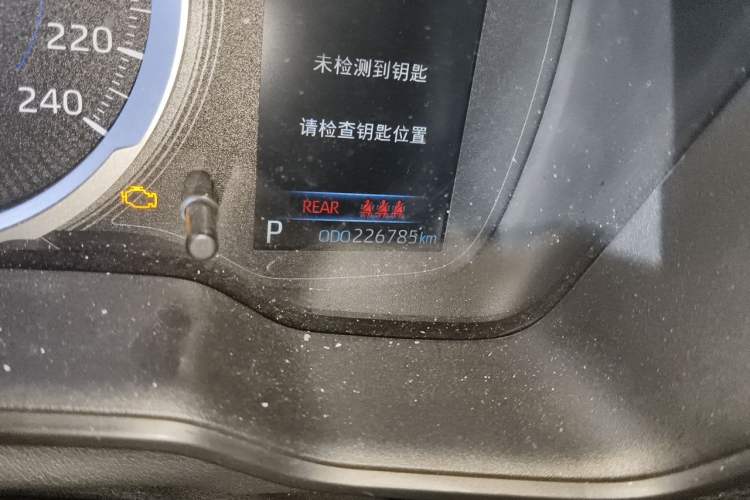 Used Toyota Corolla 2021 Dual-Motor 1.8L E-CVT Elite Edition Odometer Close Up