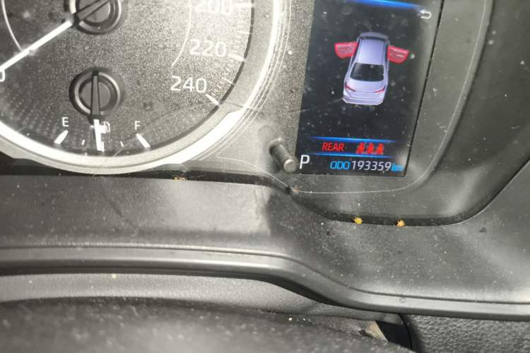 Used Toyota Corolla 2021 TNGA 1.5L CVT Pioneer Edition Odometer Close Up