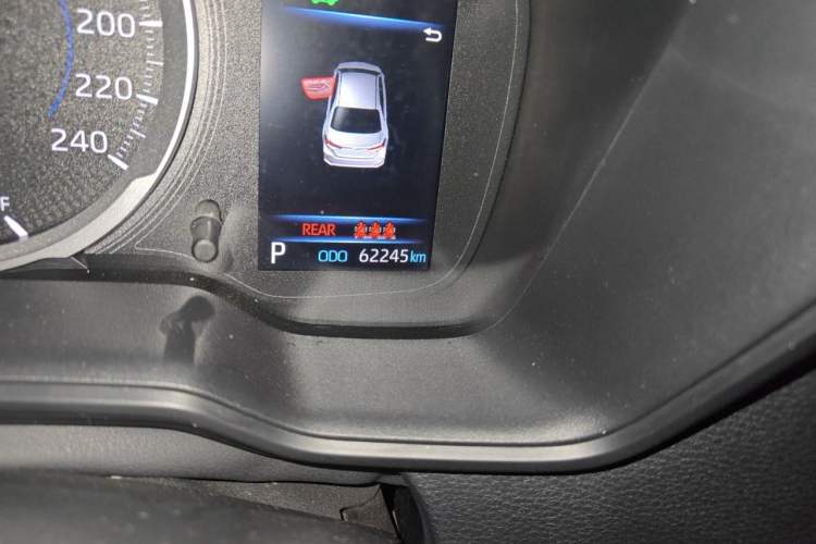 Used Toyota Corolla 2021 Dual-Motor 1.8L E-CVT Elite Edition Odometer Close Up