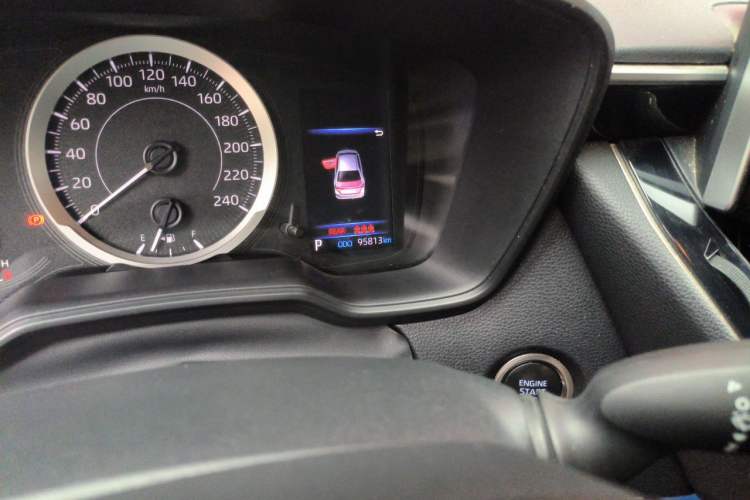 Used Toyota Corolla 2021 1.2T S-CVT Elite PLUS Edition Odometer Close Up