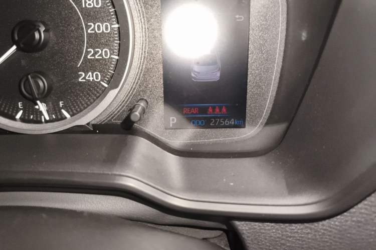 Used Toyota Corolla 2021 1.2T S-CVT Elite PLUS Edition Odometer Close Up