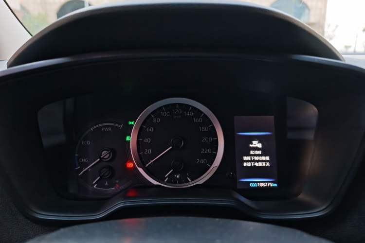 Used Toyota Corolla 2021 Dual-Motor 1.8L E-CVT Elite Edition Odometer Close Up