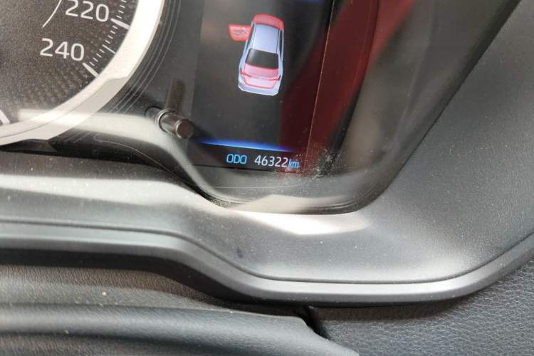 Used Toyota Corolla 2021 1.2T S-CVT Elite PLUS Edition Odometer Close Up