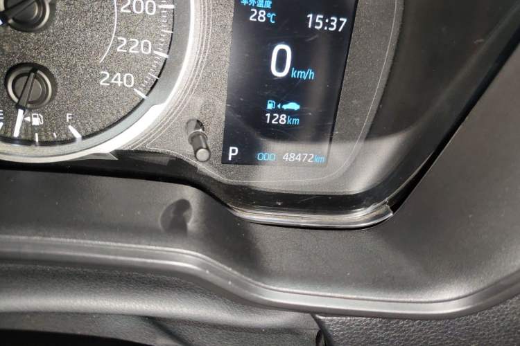 Used Toyota Corolla 2021 1.2T S-CVT Pioneer PLUS Edition Odometer Close Up