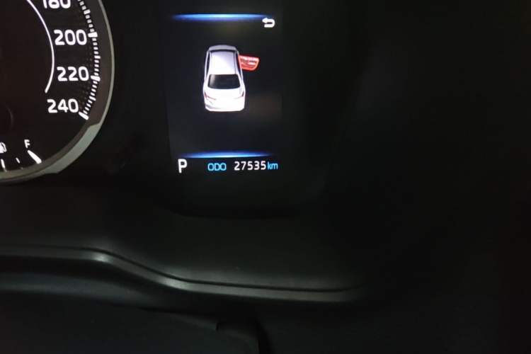 Used Toyota Corolla 2021 1.2T S-CVT Elite Edition Odometer Close Up