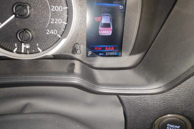 Used Toyota Corolla 2021 1.2T S-CVT Elite PLUS Edition Odometer Close Up