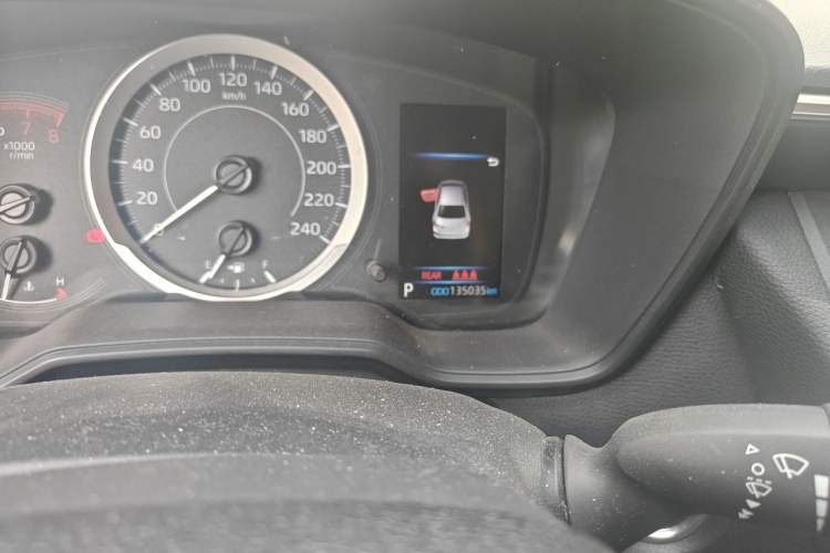 Used Toyota Corolla 2021 1.2T S-CVT Pioneer PLUS Edition Odometer Close Up