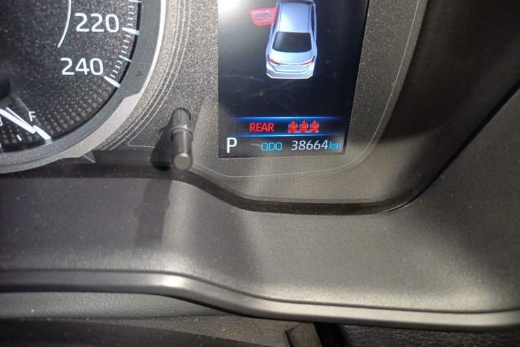 Used Toyota Corolla 2021 1.2T S-CVT Elite PLUS Edition Odometer Close Up