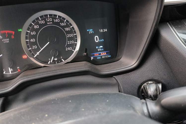 Used Toyota Corolla 2021 1.2T S-CVT Elite SPORT Edition Odometer Close Up