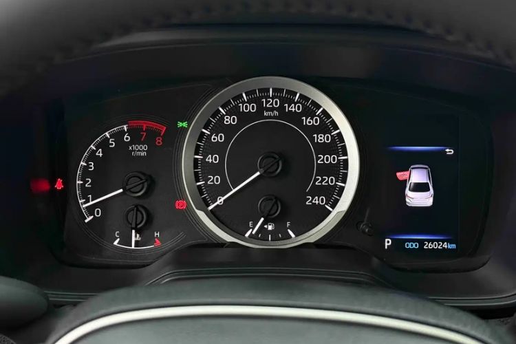 Used Toyota Corolla 2021 1.2T S-CVT Elite PLUS Edition Odometer Close Up