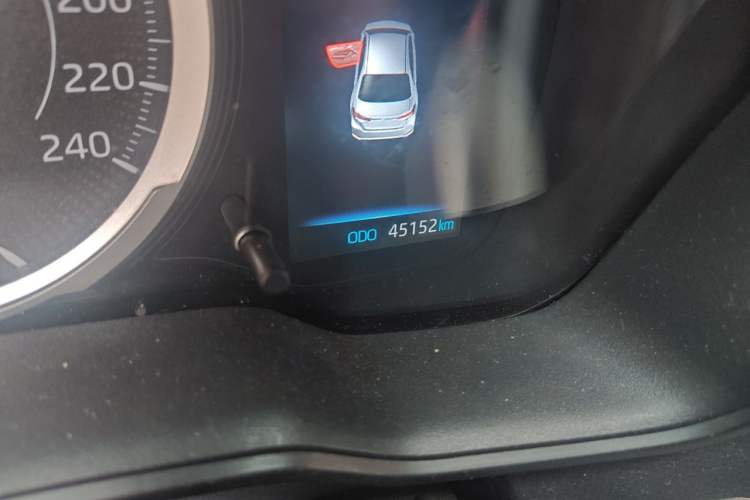 Used Toyota Corolla 2021 1.2T S-CVT Elite PLUS Edition Odometer Close Up