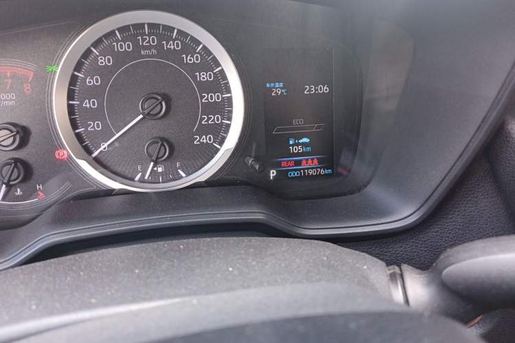 Used Toyota Corolla 2021 1.2T S-CVT Elite Edition Odometer Close Up