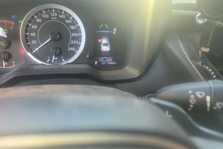 Used Toyota Corolla 2021 1.2T S-CVT Sport Edition Odometer Close Up