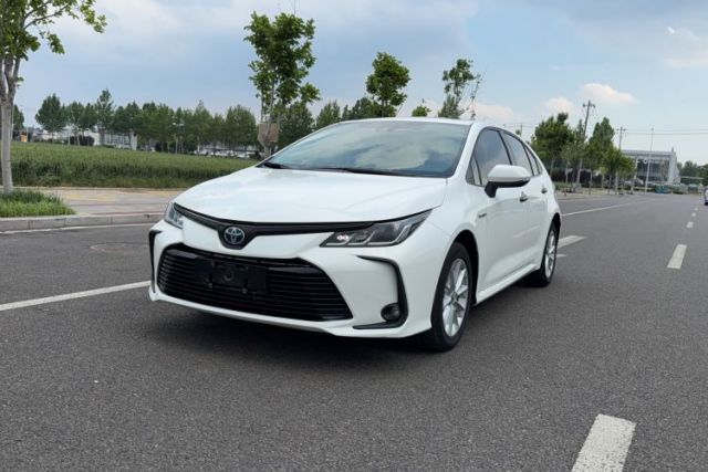 Used Toyota Corolla 2021 Dual-Motor 1.8L E-CVT Elite Edition