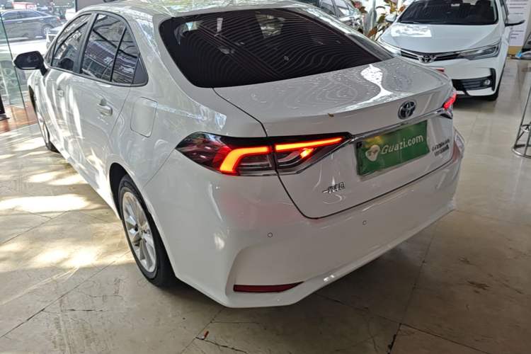 Used Toyota Corolla 2021 Dual-Motor 1.8L E-CVT Elite Edition Rear Left 45 Deg