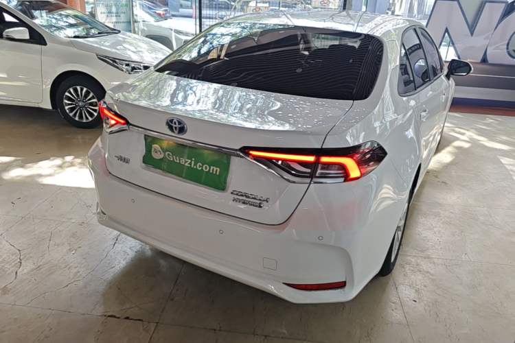 Used Toyota Corolla 2021 Dual-Motor 1.8L E-CVT Elite Edition Rear Right 45 Deg